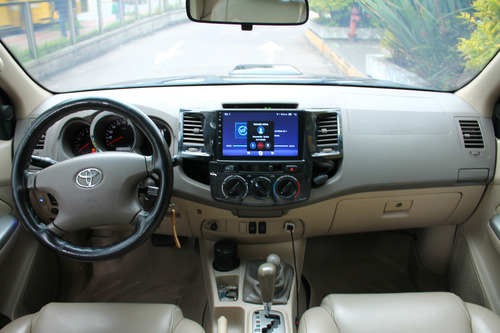 Toyota Fortuner 3.0 Sr5 Diésel 4x4 At