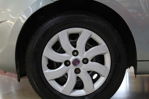 Imagem 12 de 14 de Fiat Palio 1.4 Mpi Attractive 8v 2016