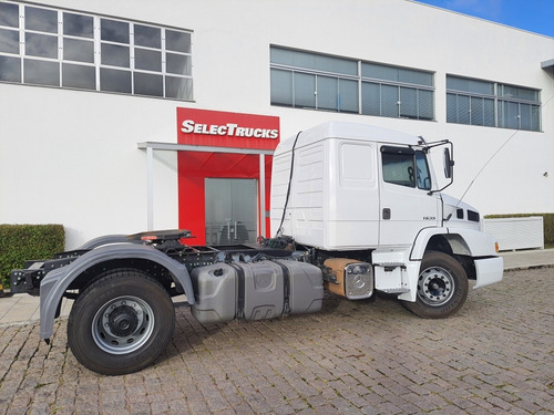 Imagem 2 de 18 de Mercedes-benz Atron 1635 S