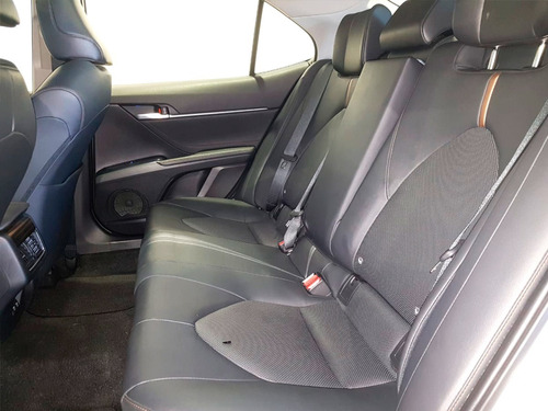 Toyota Camry V6 At
