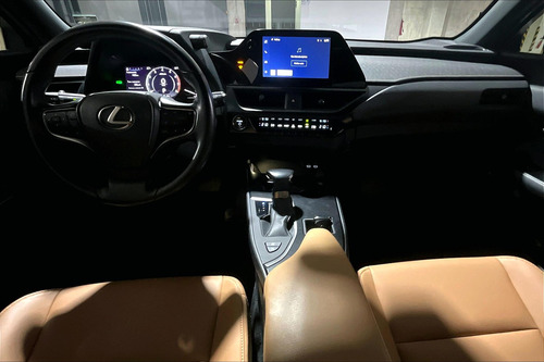 Lexus UX 5p 250h HEV L4/2.0 Aut