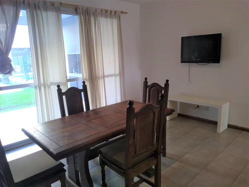 Imagen 7 de 14 de ¡excelente Oportunidad De Venta! Departamento 2 Amb Cochera