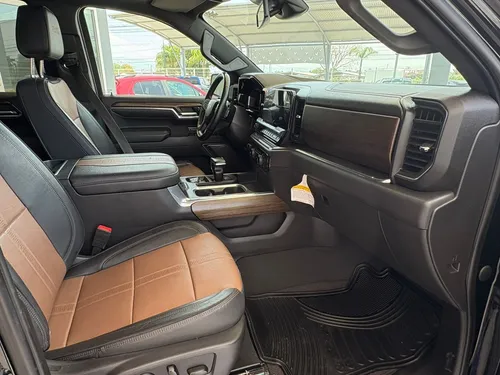 Chevrolet Cheyenne 6.2 Doble Cab High Country 4X4 At