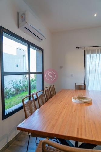 Casa En Venta En San Ramón, Pilar Del Este, Pilar