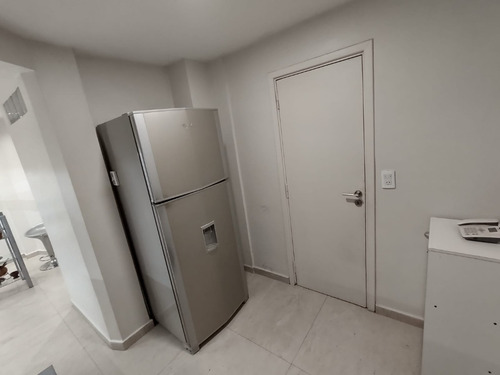 Venta 3 Ambientes Con Dependencia Plaza Mitre