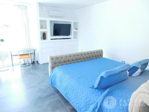 Flores Prop. Vende Casa - Ayres Plaza - Pilar