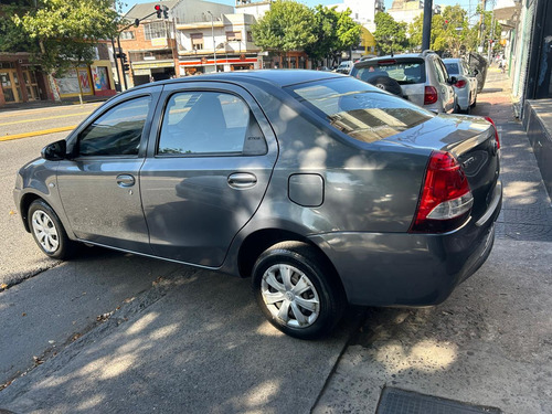 Toyota Etios 1.5 Sedan Xs