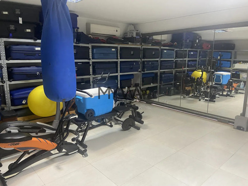 Casa En Punta Carretas, Ideal Empresa Salida A 2 Calles