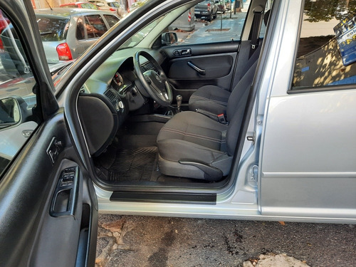 Volkswagen Bora 2.0 Trendline 115cv 2014