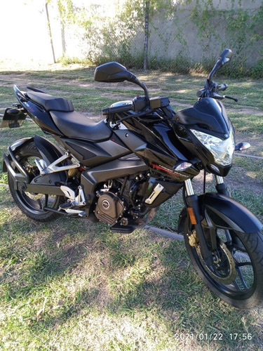 Bajaj Rouser Ns 200
