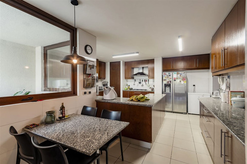 Penthouse Duplex De 3 Dorm En Suite En Vitacura