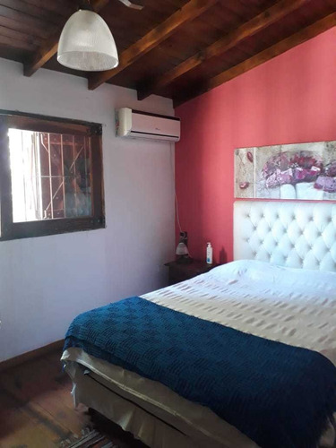 Imagen 7 de 14 de Venta De Casa En Adrogué A Metros De Avenida San Martín
