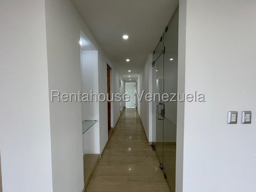 Magnífico Apartamento En Alquiler Altamira Amc
