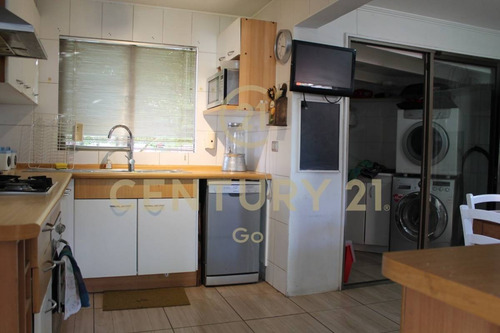 Imagen 7 de 30 de Oportunidad!!! Preciosa Casa En Condominio Peñalolén, Seg...