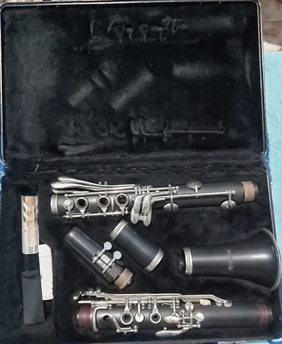 Imagen 2 de 2 de Clarinete De Pasta