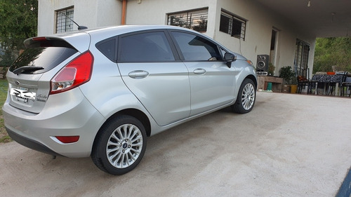 Ford Fiesta Kinetic Design 1.6 Se Plus Powershift 120cv 2014