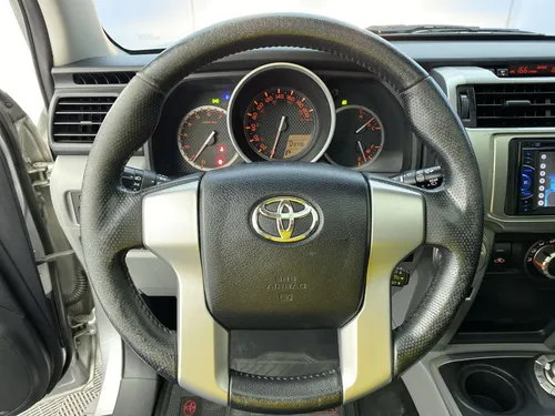 Toyota 4Runner 4.0 Sr5 Automática