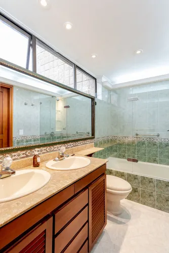 Apartamento En Venta En El Poblado. Cod V3479