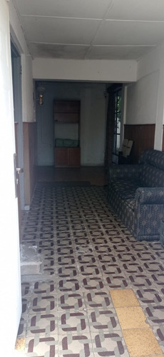Venta De 3 Apartamentos En San José. Ref 653.