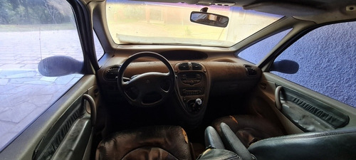 Imagem 5 de 8 de Citroën Xsara Picasso 2003 2.0 Exclusive 5p