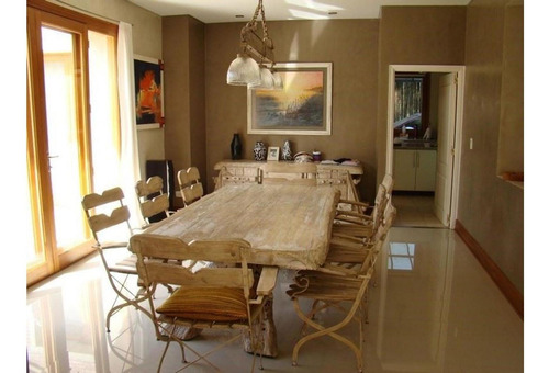 Exc Chalet 2 Pl Con Detalles De Categoria .