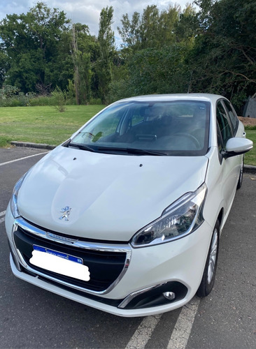 Peugeot 208 Allure 1.6 Triptronic 6