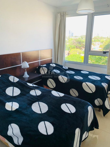 Imagen 16 de 28 de Venta De Hermoso Apartamento A Metros Del Mar