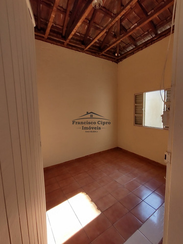 Imagem 5 de 22 de Casa À Venda No Bairro Campinho - Guaratinguetá/sp - Cs530