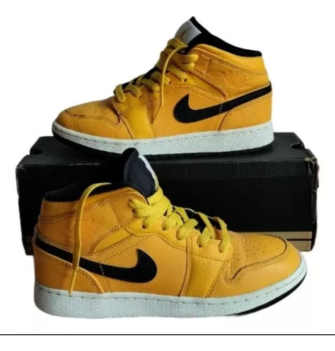 Jordan Retro Amarilla (Usado)