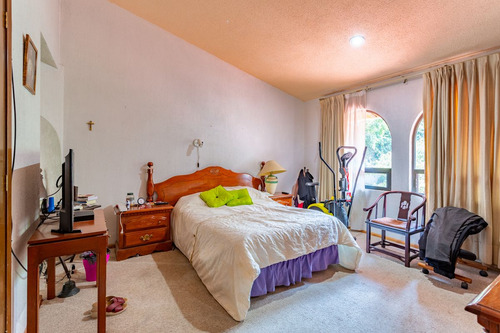Elegancia Y Tranquilidad, Casa En Venta En Jardines Del Pedregal