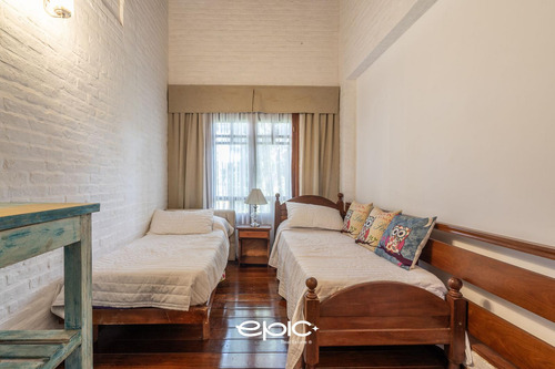 Casa En Pinamar Con Vista Al Golf