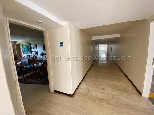 Si Te Piensas Retirar O Tienes Un Familiar En Esa Condición Y Quires Llevar Y Mantener Una Extraordinaria Calidad De Vida?. La Tienes En Caracas . Inclusive Como Inversión. Está En Las Marias