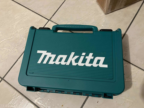 Imagem 3 de 3 de Parafusadeira Makita