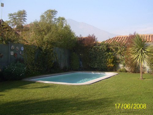 Arriendo Pieza Con Baño Privado Y Sala De Estar