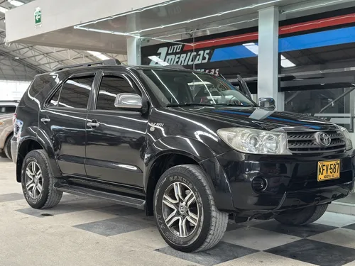 Toyota Fortuner 2.7l 4x2