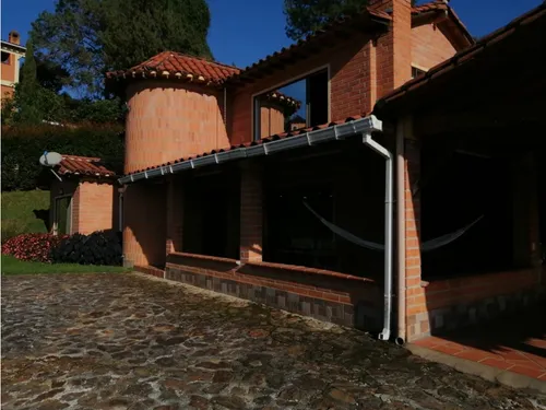Encantadora Finca En Venta Guarne