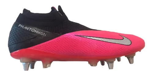 Botines nike con tapones de aluminio 2025