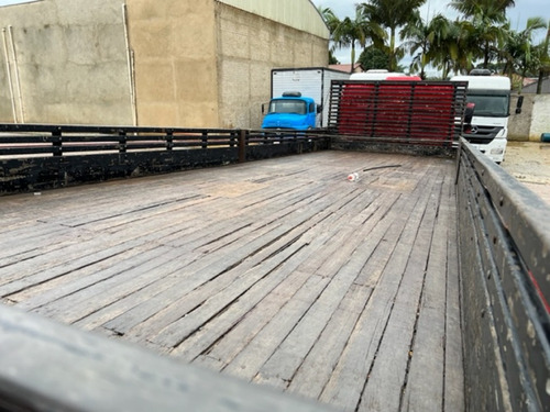 Imagem 12 de 20 de Mercedes-benz Atego 2429 6x2 3-eixos 2p (e5)