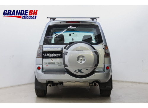 Mitsubishi Pajero TR4 2.0 4X2 16V 140CV FLEX 4P AUTOMÁTICO