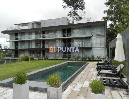Imagen 2 de 22 de Apartamento En Venta - Playa Mansa
