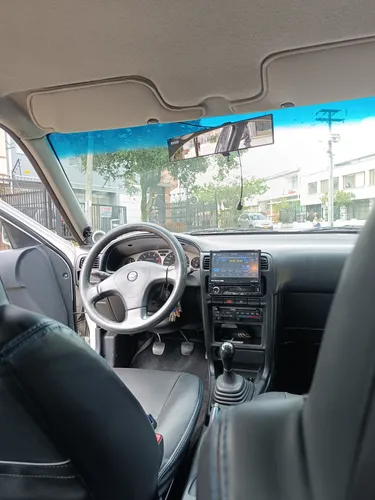 Nissan Sentra 1.6 B13 Lujo