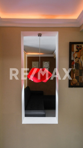 Imagen 10 de 25 de Remax Infinity Vende Espectacular Townhouse En Tazajal 139723 Frances Mijares 04144990396