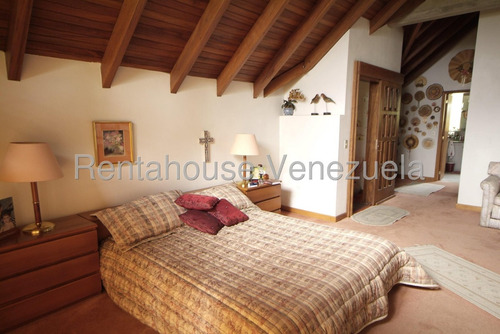 Casa En Venta Ubicada En La Colonia Tovar, Fvina 25-19243