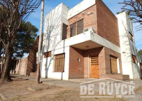 Local Con Vivienda En Venta En Quilmes Oeste