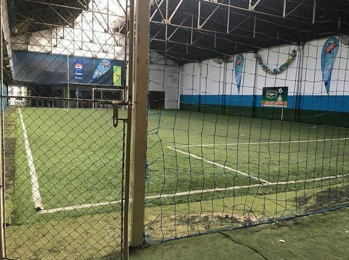 Imagen 5 de 5 de Salón De Cumpleaños Con Cancha De Fútbol 5