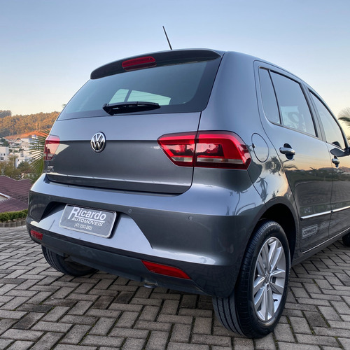 Volkswagen Fox 1.6 MSI TOTAL FLEX CONNECT 4P MANUAL
