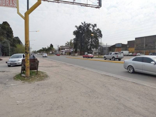 Imagen 4 de 4 de Locales Comerciales Venta Pilar