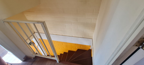 Casa 2 Pisos 2 Dormitorios 2 Baños. Bogatell Sur Puente Alto
