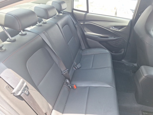 Chevrolet Onix 1.0T Premier L At
