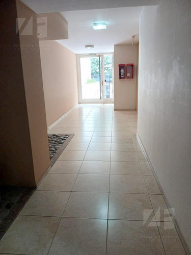 Alquiler 1 Dormitorio, Frente Con Balcón